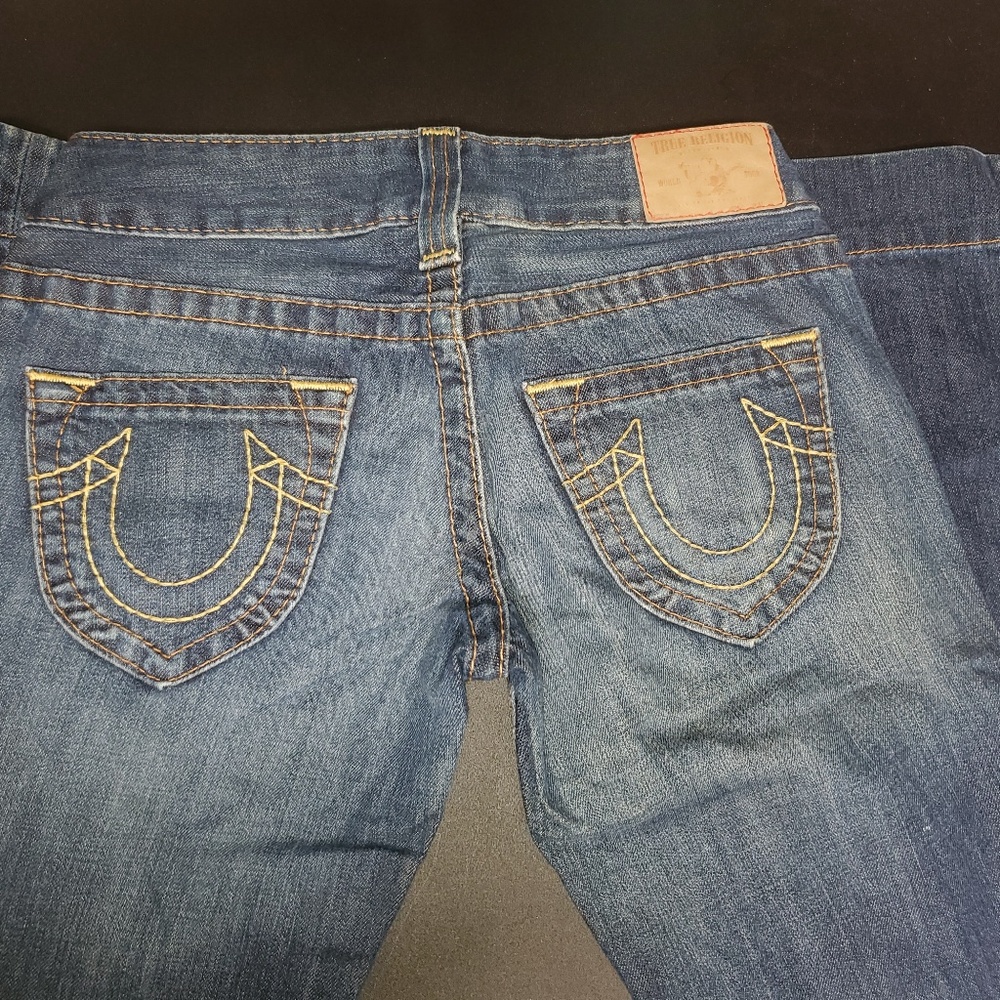 True Religion - Picture 6 of 8